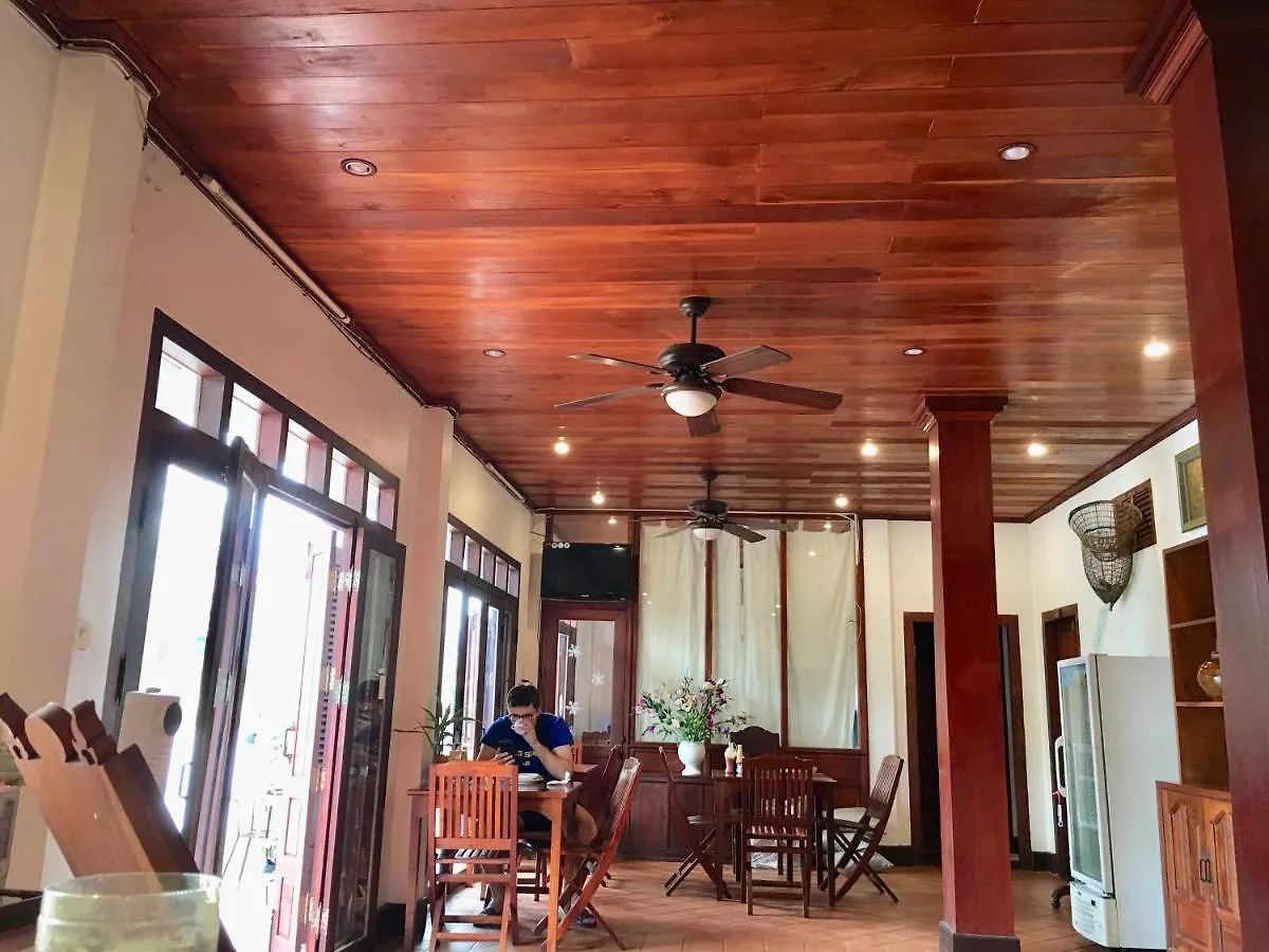 庞克汉小屋 琅勃拉邦 酒店